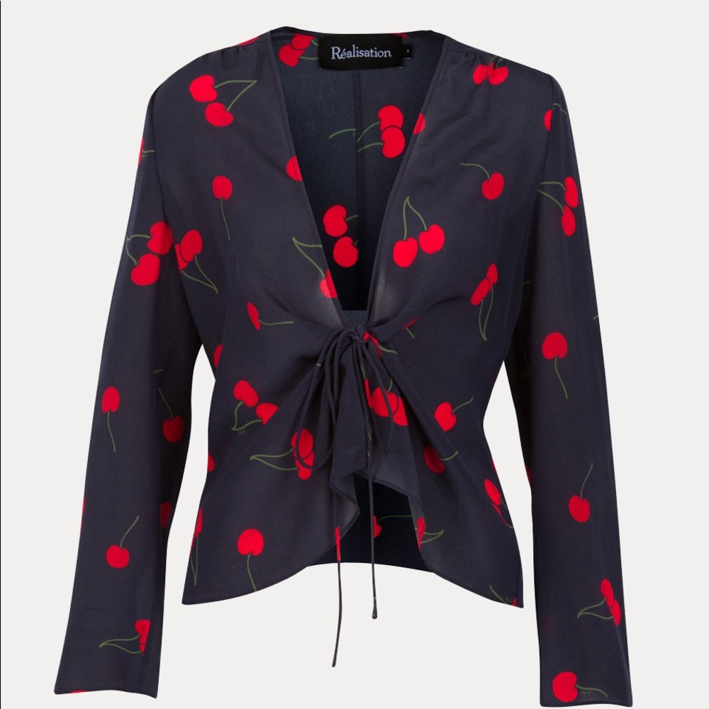 Réalisation cherry tie top